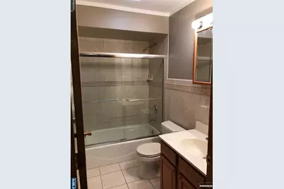 313 Copeland Avenue, Lyndhurst Township, NJ 07071 - Photo 14