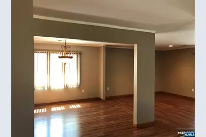 313 Copeland Avenue, Lyndhurst Township, NJ 07071 - Photo 4