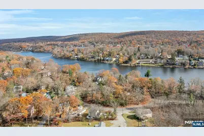 39 Delaware Road, West Milford, NJ 07421 - Photo 36