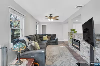 39 Delaware Road, West Milford, NJ 07421 - Photo 8