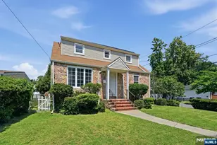 73 Highland Ave, Bergenfield, NJ 07621 - Photo 2