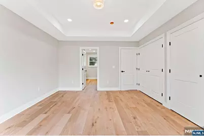 57 E Hudson Avenue, Englewood, NJ 07631 - Photo 12