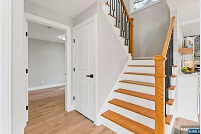 57 E Hudson Avenue, Englewood, NJ 07631 - Photo 10