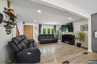 23 Moore Road, West Milford, NJ 07480 - Photo 12