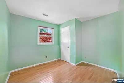 743 Wood Avenue, Edison, NJ 08820 - Photo 34