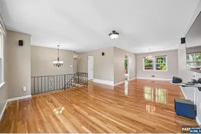 743 Wood Avenue, Edison, NJ 08820 - Photo 8