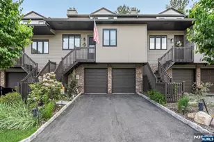 69 Peach Hill Ct, Ramsey, NJ 07446 - Photo 1