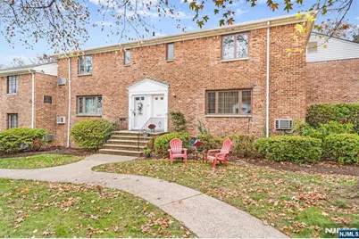 31 Troy Drive B #B, Springfield, NJ 07081 - Photo 6
