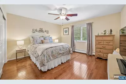 38 Howell Drive, Verona, NJ 07044 - Photo 18