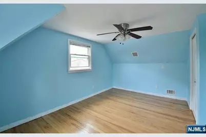 628 River Road, Teaneck Township, NJ 07666 - Photo 12