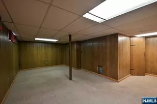 628 River Rd, Teaneck Township, NJ 07666 - Photo 20