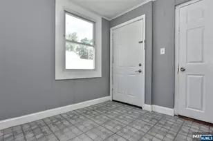 72 Newark Ave, Paterson, NJ 07503 - Photo 4