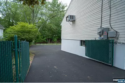 338 Main Street, New Milford, NJ 07646 - Photo 30