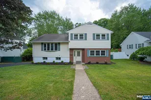 338 Main St, New Milford, NJ 07646 - Photo 2