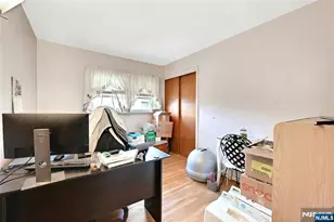 347 Chestnut Ave, South Hackensack Township, NJ 07606 - Photo 20