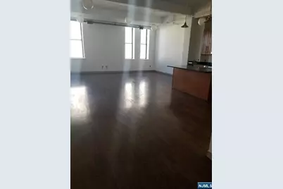 1004 Broad Street 309 #309, Newark, NJ 07102 - Photo 4