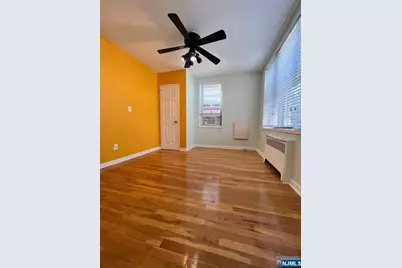 2160 Center 2K #2K, Fort Lee, NJ 07024 - Photo 14