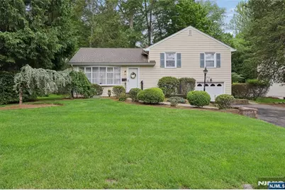 48 Rutgers Street, Closter, NJ 07624 - Photo 2