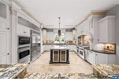 675 Summit Street, Englewood Cliffs, NJ 07632 - Photo 12