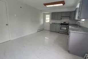 360 New York Ave 1st Flr, Lyndhurst Township, NJ 07071 - Photo 2