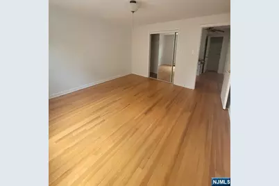 360 New York Avenue 1st Flr #1st flr, Lyndhurst Township, NJ 07071 - Photo 4
