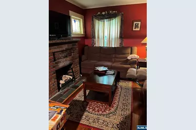 8 Beach Road, Verona, NJ 07044 - Photo 8