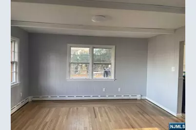 166 Midwood Road, Paramus, NJ 07652 - Photo 6