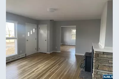 166 Midwood Road, Paramus, NJ 07652 - Photo 8