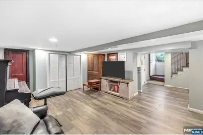 130 Mitchell Street, West Orange Township, NJ 07052 - Photo 28