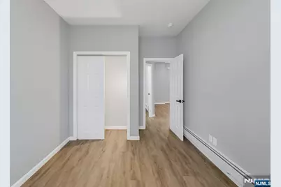 105 10th Street, Passaic, NJ 07055 - Photo 10