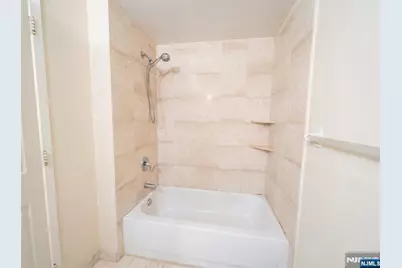 100 Old Palisade Road 2201 #2201, Fort Lee, NJ 07024 - Photo 14
