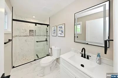 119 Lenox Avenue, New Milford, NJ 07646 - Photo 10