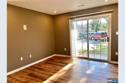 1023 Castle Road, Mahwah, NJ 07430 - Photo 8