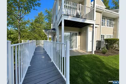 1023 Castle Road, Mahwah, NJ 07430 - Photo 2