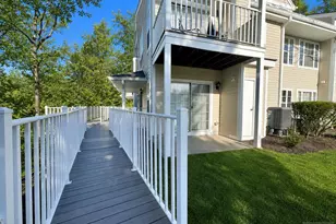 1023 Castle Rd, Mahwah, NJ 07430 - Photo 2