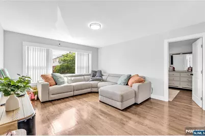 26 Arlington Boulevard, North Arlington, NJ 07031 - Photo 4