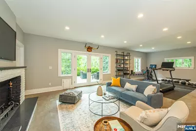 487 Highland Avenue, Montclair, NJ 07043 - Photo 38