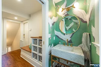 487 Highland Avenue, Montclair, NJ 07043 - Photo 22