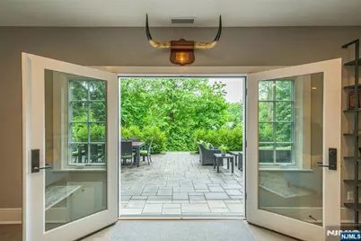487 Highland Avenue, Montclair, NJ 07043 - Photo 44