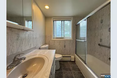 1323 Anderson Avenue 15 #15, Fort Lee, NJ 07024 - Photo 10