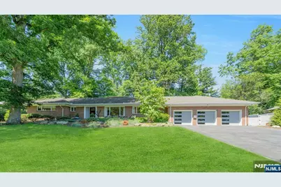 130 Pearl Brook Drive, Clifton, NJ 07013 - Photo 1