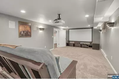 130 Pearl Brook Drive, Clifton, NJ 07013 - Photo 32