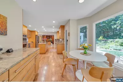 130 Pearl Brook Drive, Clifton, NJ 07013 - Photo 16