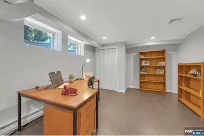 130 Pearl Brook Drive, Clifton, NJ 07013 - Photo 36