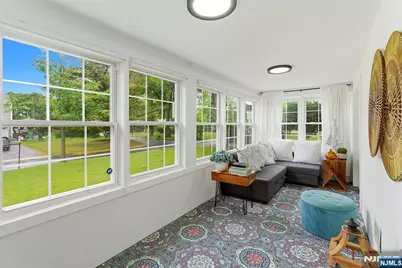 475 Albert Place, New Milford, NJ 07646 - Photo 10