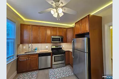 19 Albert Street 2F #2F, Garfield, NJ 07026 - Photo 2