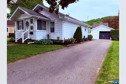 127 Jackson Street, Wanaque, NJ 07420 - Photo 4