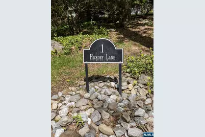 1 Hickory Lane, Roseland, NJ 07068 - Photo 2