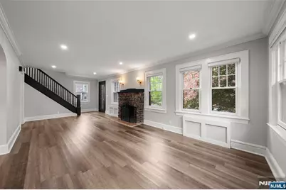 243 Jefferson Avenue, Cresskill, NJ 07626 - Photo 4