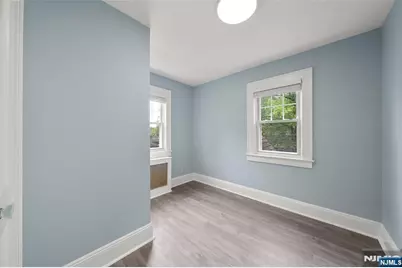 243 Jefferson Avenue, Cresskill, NJ 07626 - Photo 18